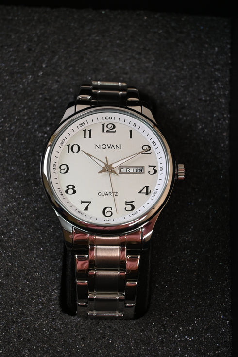Niovani Classic (Sparkling Silver) - Men's Watch - Stainless Steel Strap - Date & Day Function - 1 Year Warranty - Water Resistance