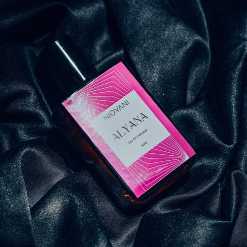 Alyana! - Women's Party Fragrance! - Impression of Bombshell - 50ML - Floral & Fruity - Long Lasting! - Free Box Packaging!