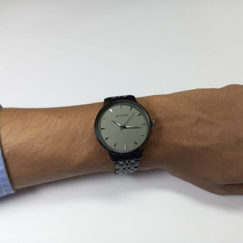 Niovani Regal (Classy Black) - Men's Watch - Stainless Steel Strap - 1 Year Warranty - Water Resistance