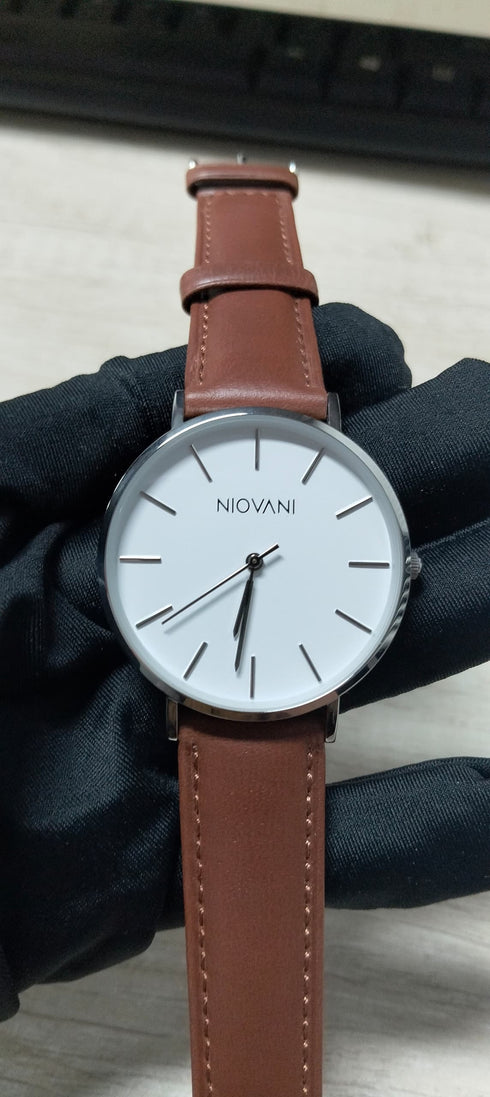 Niovani Detail | HERITAGE COLLECTION | Japanese Miyota | 2-Year Warranty
