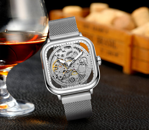 Forsining Modern Man - Men's Automatic Watch - No Battery Needed - Water Resistant - Magnetic Steel Strap! - 1 Year Warranty! - Free Box Packaging