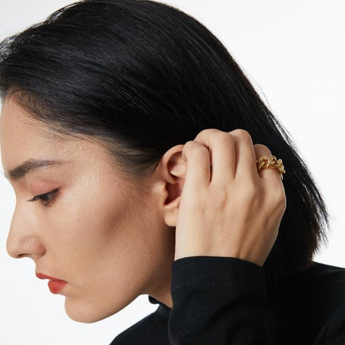 Niovani Fashionable Ring! - Adjustable Size! - 18K Genuine Gold Plated over Pure Stainless Steel! - Chic Design! - Free Box Packaging!