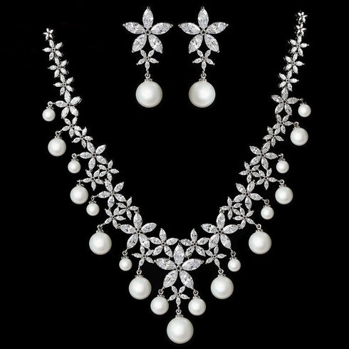 Victoria Jewellery Set - Necklace + Earrings - AAA Sparkling Cubic Zircon - Imitation Jewellery - Free Box Packaging