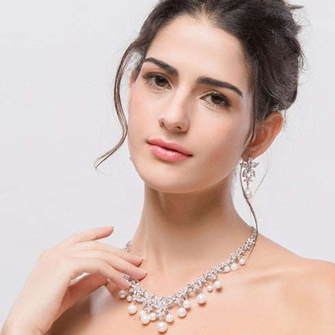 Victoria Jewellery Set - Necklace + Earrings - AAA Sparkling Cubic Zircon - Imitation Jewellery - Free Box Packaging