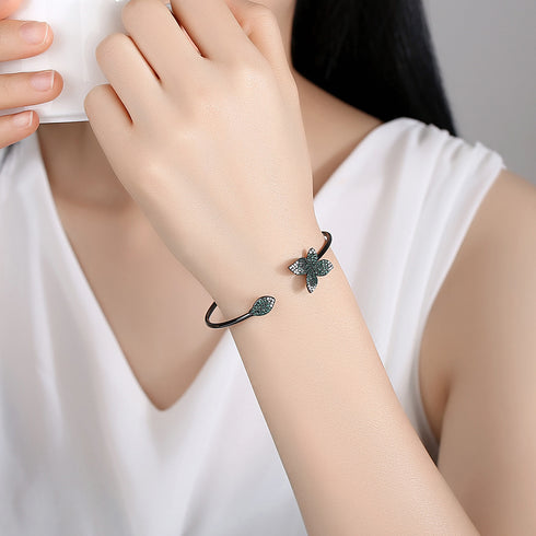 Mystique Bracelet - AAA Cubic Zirconia - Free Box Packaging