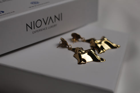 Luxury Chunk Earrings! - 14K Gold Plated! - New Design! - Free Box Packaging!