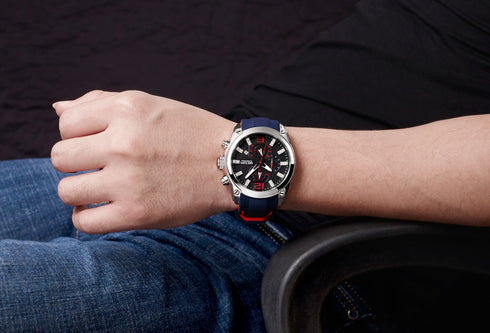 Megir - Men's Watch - 1 Year Warranty - Silicon Strap - Chronograph - 3 ATM Water Resistant