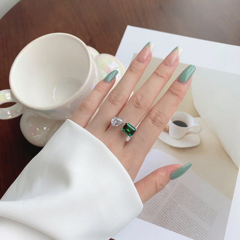 Modern Renaissance (Emerald Green & White) - Adjustable Ring - Pure Sterling Silver (Chandi) - Free Box Packaging