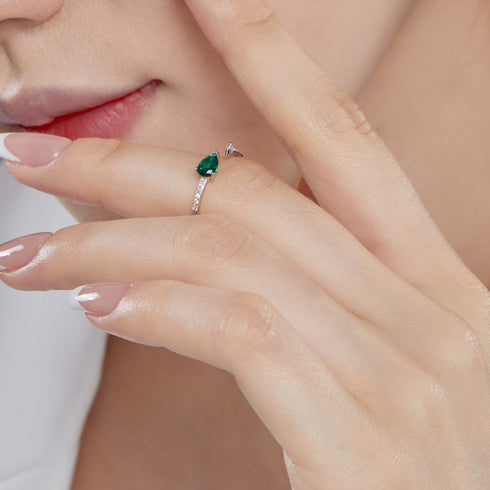 Una Ring (Emerald Green) - Adjustable Size - Pure Sterling Silver (Chandi) - 5Cubic Zircon
