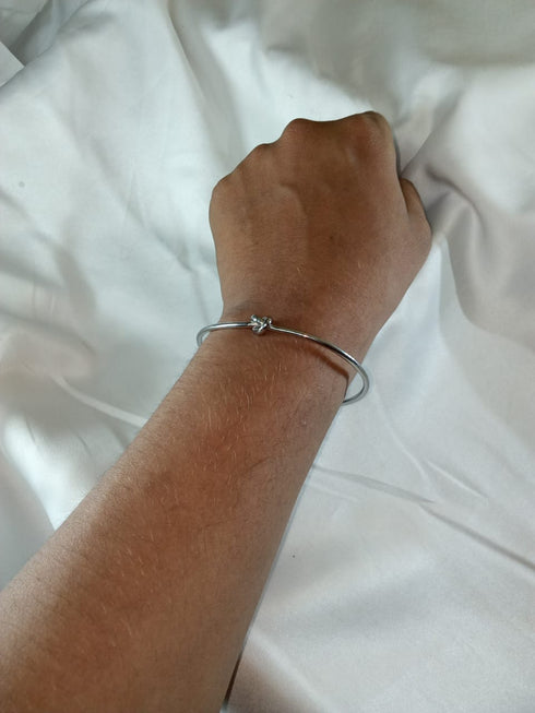 Knot of Hope Bracelet! - 316L Stainless Steel! - Free Box Packaging!