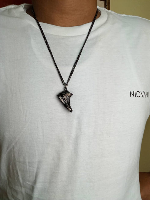 Shoe Shine Necklace! - Sparkling Jet Black! - 316L Surgical Grade Stainless Steel! - Free Gift Packaging!