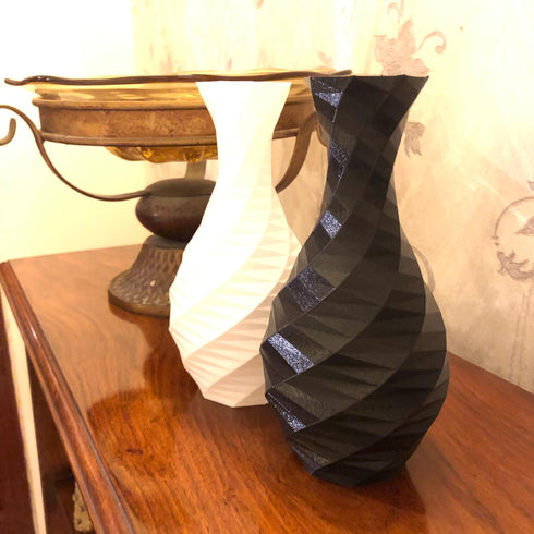 Mini Contemporary Vase - Modern Black Geometrical Spiral Pattern - Ultra Light - Non Break Plastic - Table Décor - Free Carry Bag