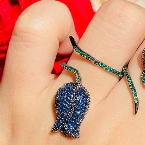 Flower Party Ring (Adjustable Size) - Statement Jewellery - Cubic Zircon - Box Packaging