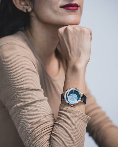 Niovani Mystique - Sparkling Rose Gold & Black - Adjustable Steel Strap! - Water Resistant! - Free Box Packaging!