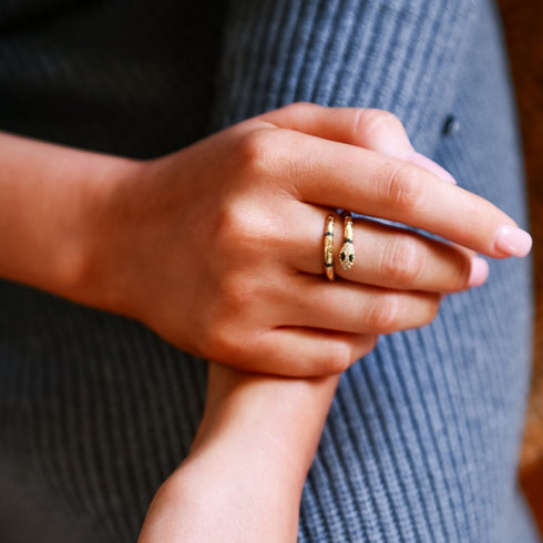 Trendy Snake Ring! - Adjustable Size! - 18K Genuine Gold Plated! - Chic Design! - Free Box Packaging!