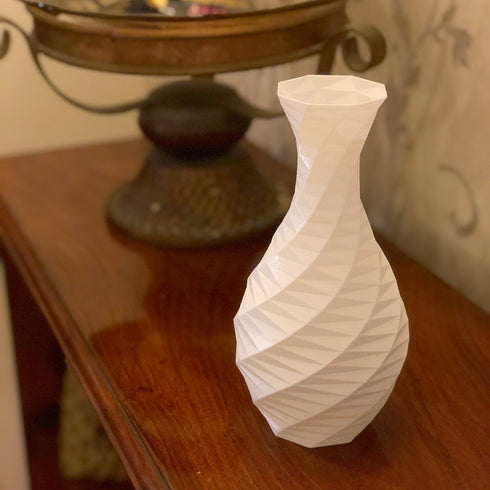 Mini Contemporary Vase - Modern White Geometrical Spiral Pattern - Ultra Light - Non Break Plastic - Table Décor - Free Carry Bag
