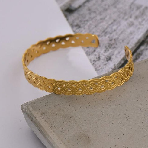 Deluxe Bangle - 18K Genuine Gold Stainless Steel - Free Box Packaging!
